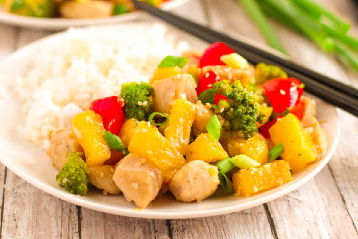 Healthy Pineapple Chicken Stir Fry - Erin Lives Whole